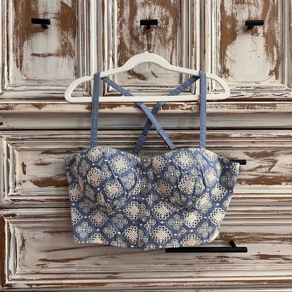 American Rag shaping crop top